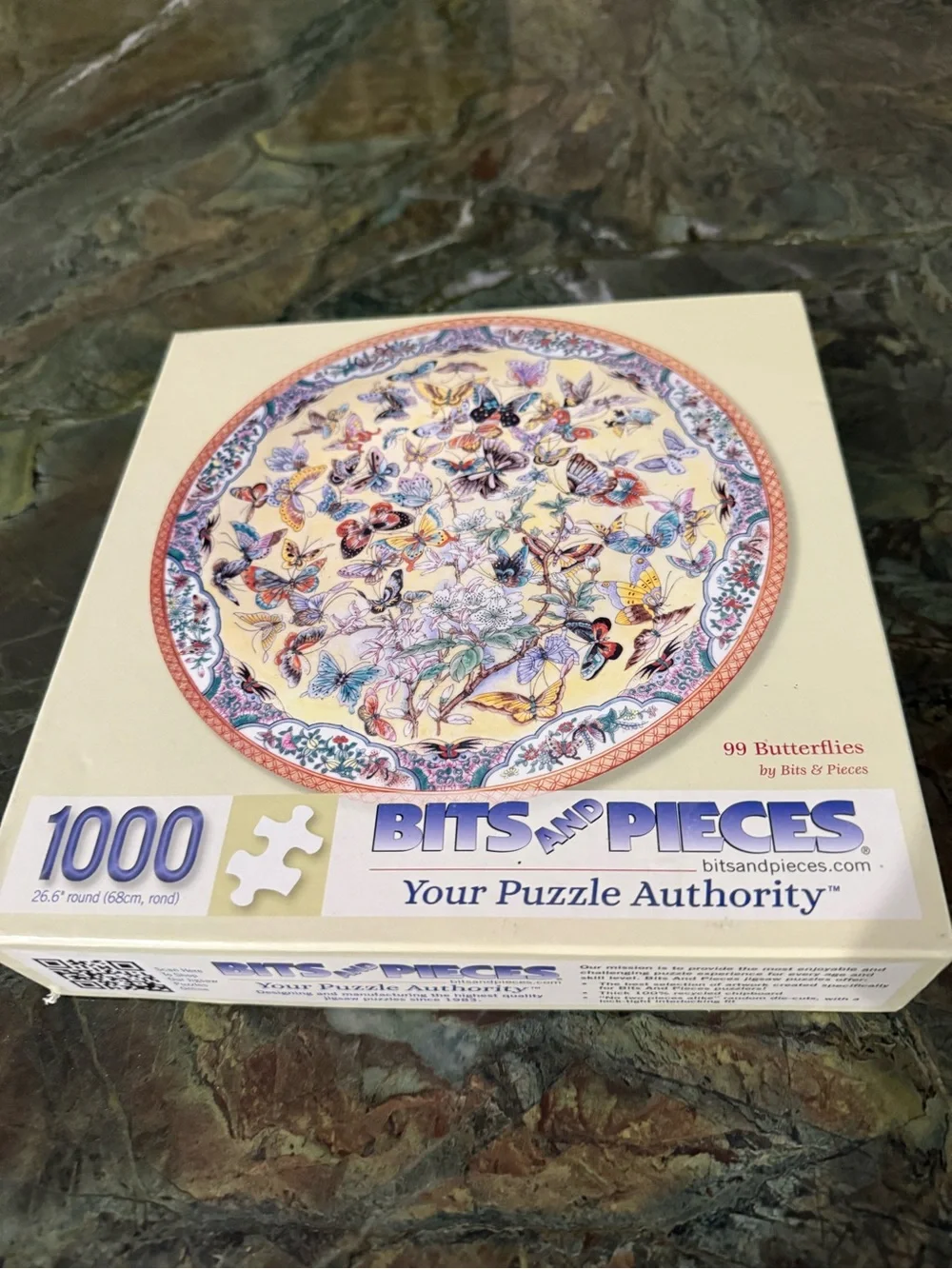 1000-Piece 99 Butterflies Round Puzzle - Cream/Blue